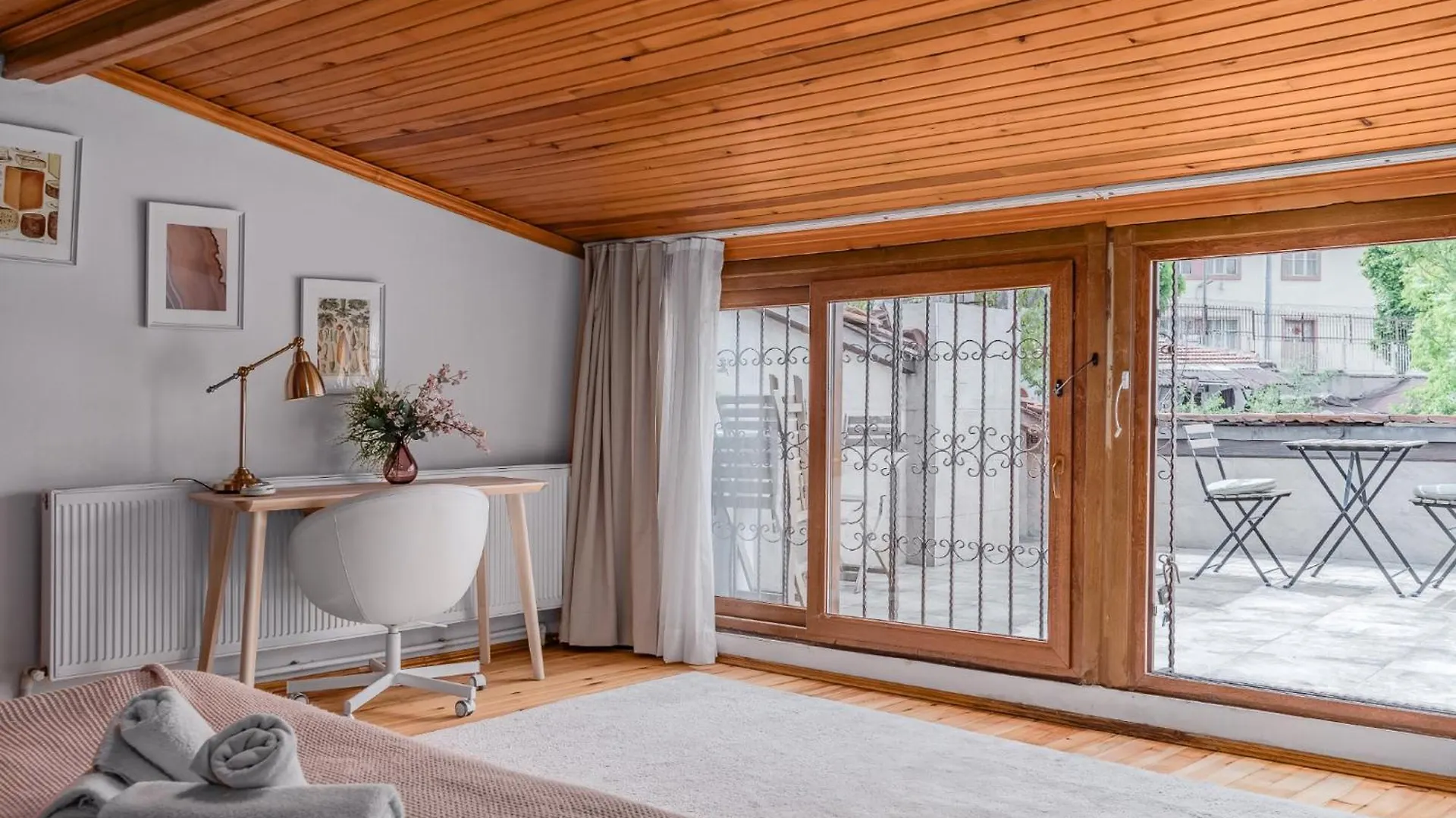 Detached Triplex With Garden Terrace Villa Istanbul