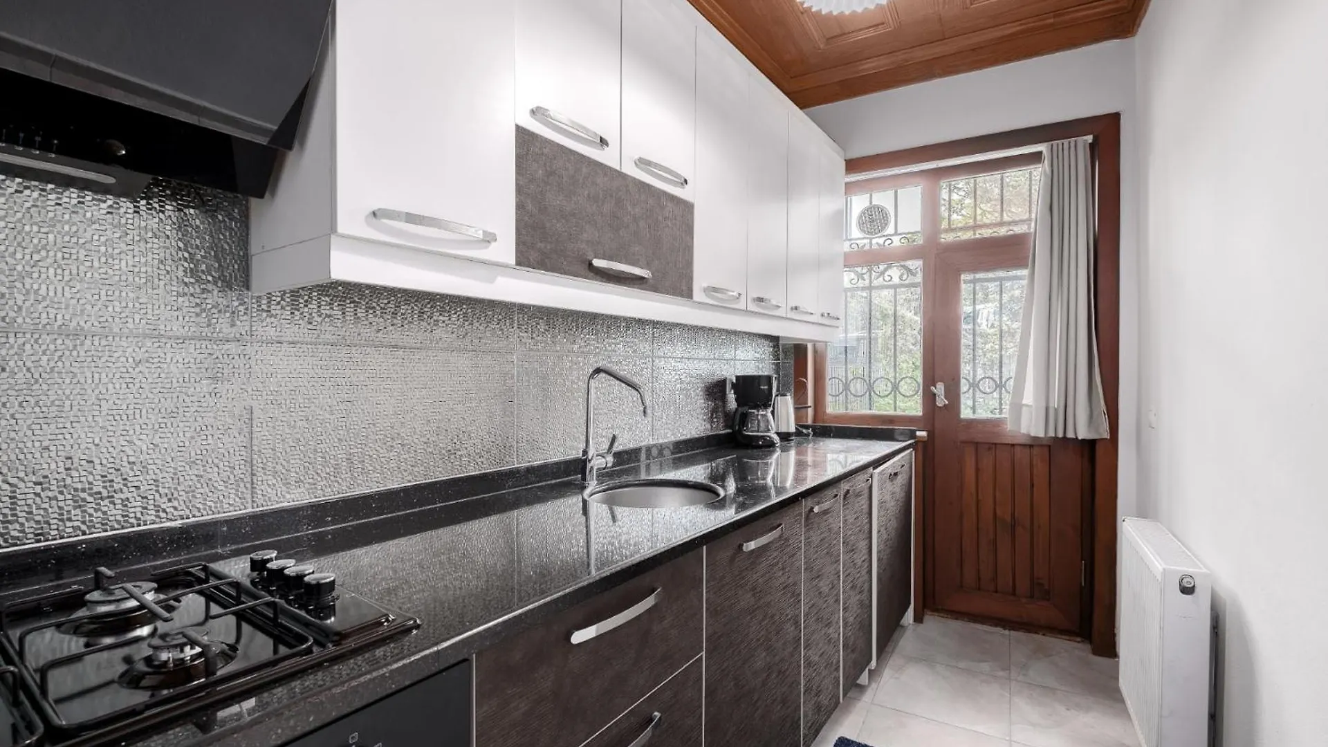 Detached Triplex With Garden Terrace Villa Istanbul Turkey