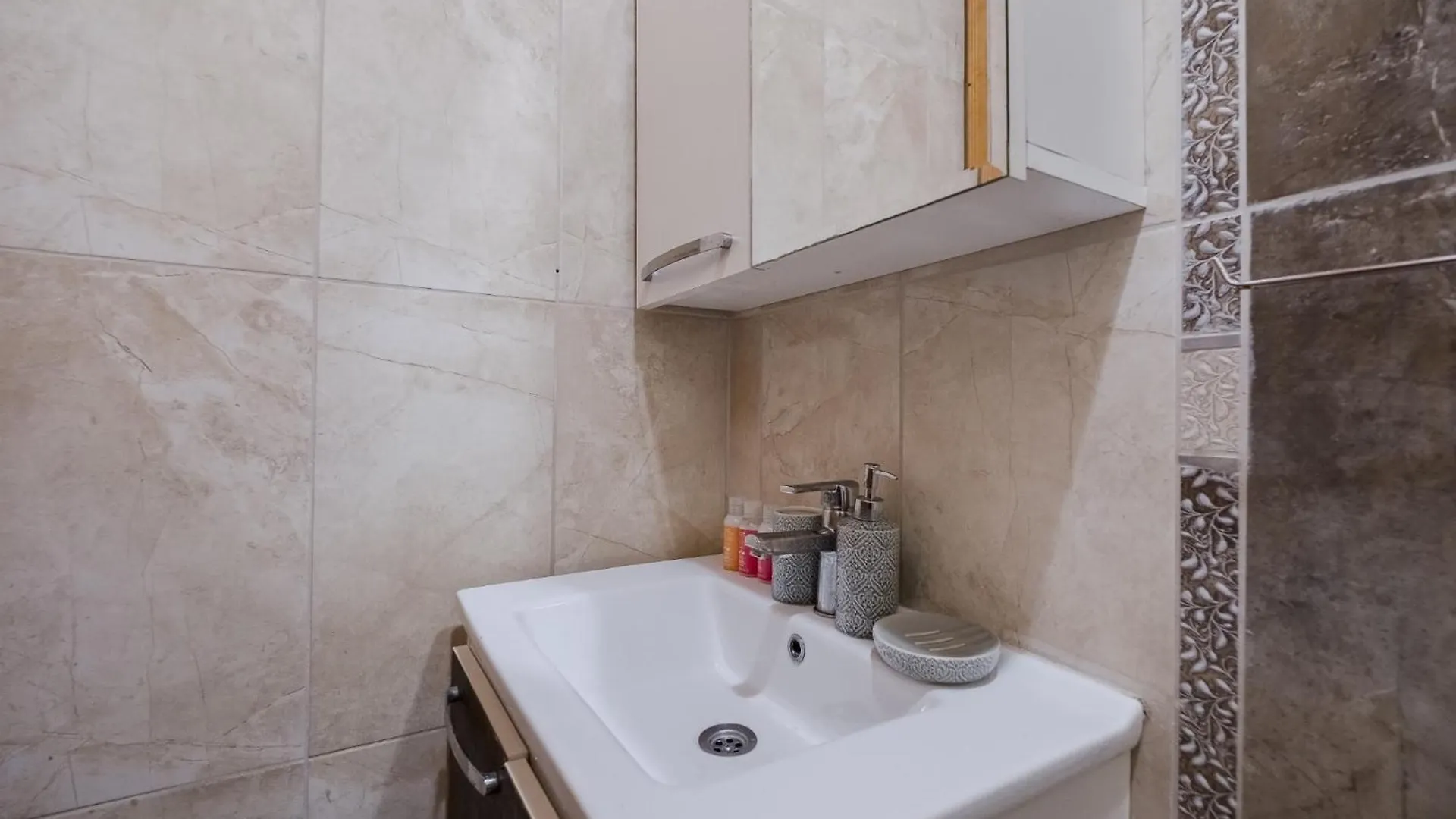 Willa Detached Triplex With Garden Terrace Stambuł 0*,  Turcja
